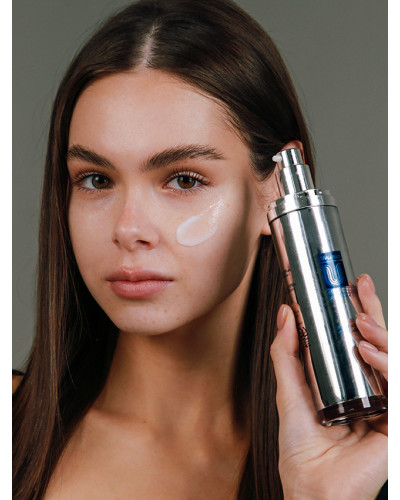 Ампульна емульсія з пептидами та волюфіліном CU SKIN Vitamin U Ampoule Emulsion