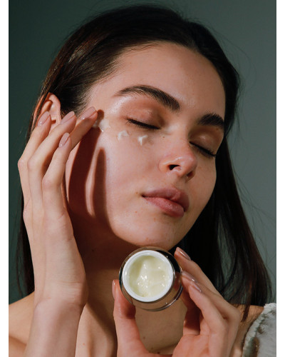 Крем з вітаміном U і пептидами для зони навколо очей CU SKIN Vitamin U Eye Cream