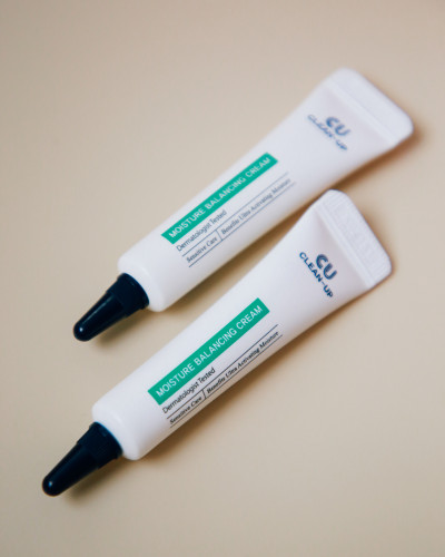 Ультра-зволожуючий крем CU SKIN Clean-Up Moisture Balancing Cream на багатошаровій емульсїї 7 мл