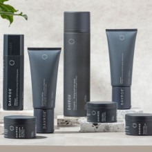 DAVROE Complete Aerosol Hair Spray, лак для волосся, 400 г