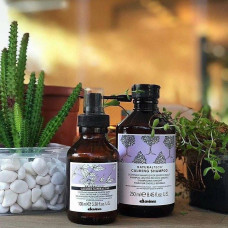 Davines CALMING успокаивающий шампунь для чувствительной кожи головы, склонной к раздражению 250 мл