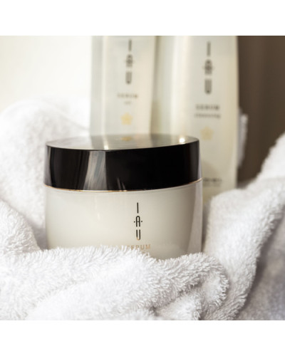 Маска Lebel IAU Serum Mask для сухого волосся 170 мл