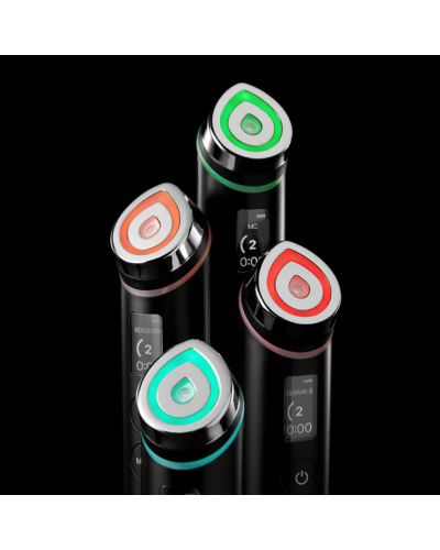 Корейський апарат Medicube AGE-R Booster Pro Black для комплексного догляду за шкірою обличчя