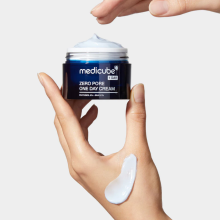 Medicube Zero Pore One Day Cream корейський крем для звуження пор і балансу шкіри 50 мл
