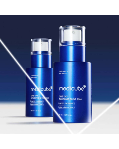 Корейська ампула-бустер Medicube Exosome Shot 2000 для пор обличчя і текстури шкіри 30 мл