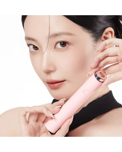 Корейський апарат Medicube AGE-R Booster Pro Mini Pink для ефекту glass skin, заспокоєння та покращення текстури шкіри