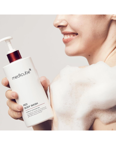 Корейський гель для душу проти акне Medicube Red Acne Body Wash з саліциловою кислотою для очищення та від висипань 400 мл