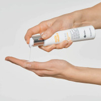 Milk Shake No Frizz Glistening Milk Молочко для увлажнения волос с антифризовым эффектом 125 мл