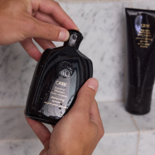 Oribe Signature Shampoo A Daily Indulgence, Шампунь для ежедневного ухода "Вдохновение дня", 250мл