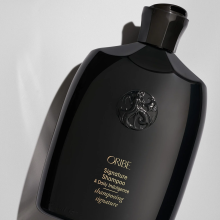 Oribe Signature Shampoo A Daily Indulgence, Шампунь для ежедневного ухода "Вдохновение дня", 250мл