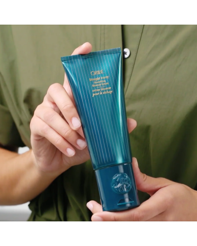 Крем для вирівнювання Oribe Straight Away Blowout для кучерявого волосся 150 мл