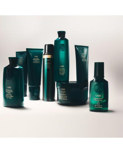 Крем для вирівнювання Oribe Straight Away Blowout для кучерявого волосся 150 мл