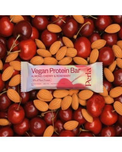 Функціональний протеїновий батончик Perla Helsa Vegan Protein Bar мигдаль вишня розмарин 10 шт