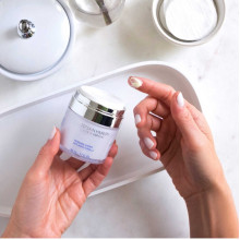 Zein Obagi Renewal Creme, Увлажняющий крем для жирной кожи склонной к акне, 50 мл