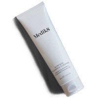 Medik8 Surface Radiance Cleanse - очищувальний гель з АНА-кислотами та екстрактом мангостана 150 мл