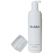 Medik8 Gentle Cleanse – очищающая пенка для всех типов кожи 150 мл
