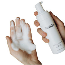 Medik8 Gentle Cleanse – очищающая пенка для всех типов кожи 150 мл
